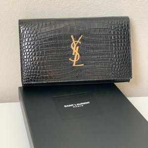 YSL 😍 Wallet on Chain Crossbody Clutch